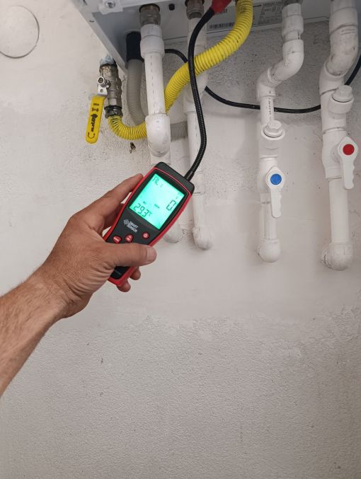 Ankara Etlik'te dijital cihazla doğalgaz kaçak tespiti